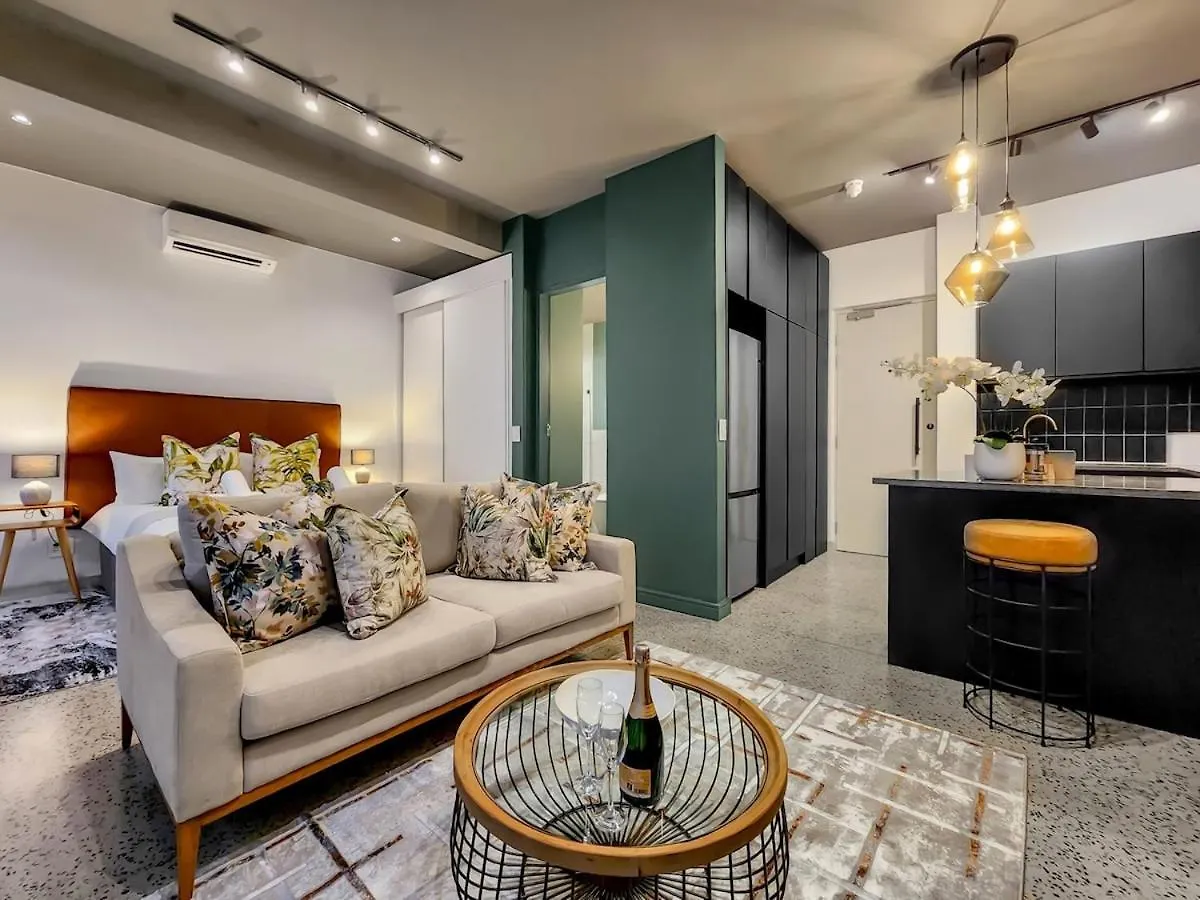Upmarket And Stylish Apartment With Rooftop Pool. Cape Town 0*,
